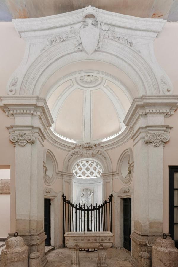A World Aparts - 21 T. Argentina Rome Bagian luar foto